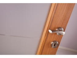 Doorx C- Valente